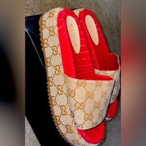 Authentic Gucci platform slides